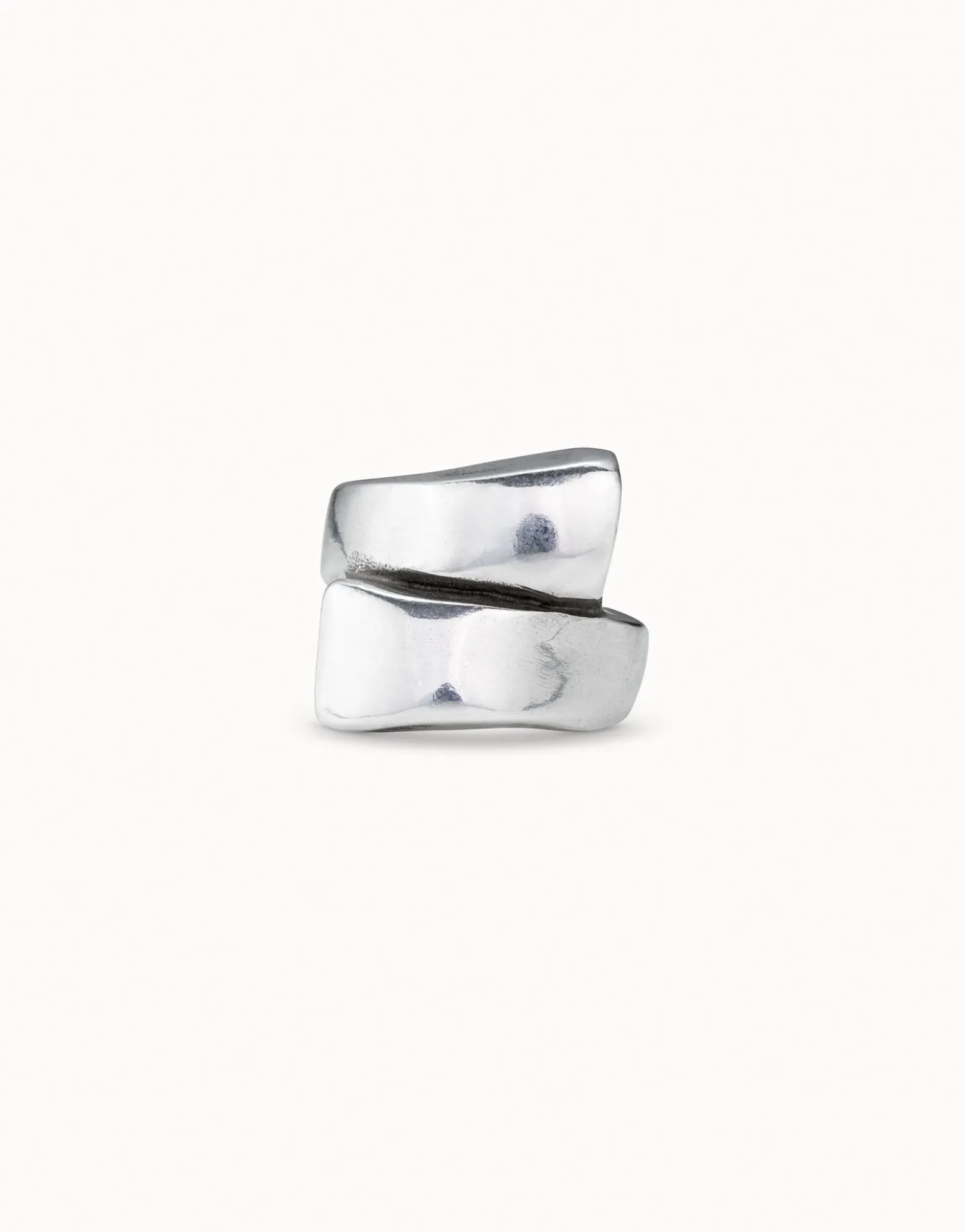 Anillo en espiral bañado en plata de ley