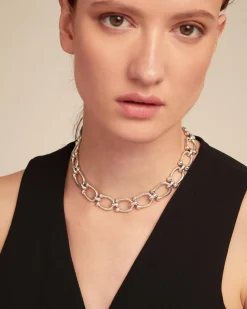 Collar bañado en plata con eslabones medianos