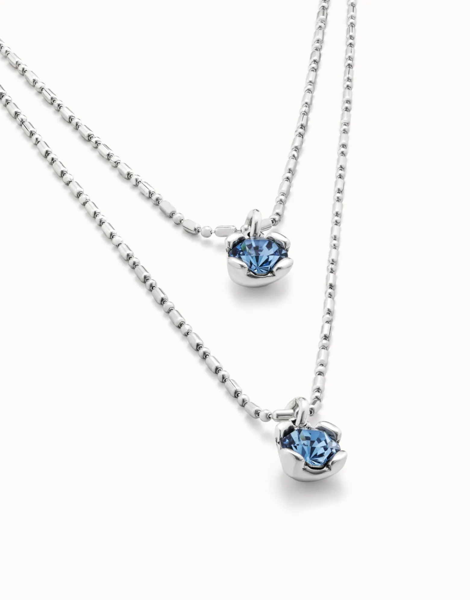 Collar blue bañado en plata de ley con doble cadena cristales azules