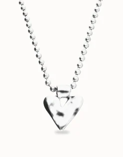 Collar largo con bolas bañado en plata y detalle de corazón