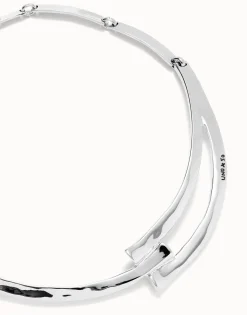 Collar rígido bañado en plata de ley y formas geométricas