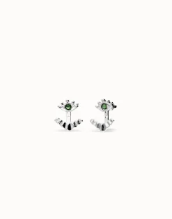 Pendientes bañados en plata en forma de ojo con pestañas y cristal facetado verde