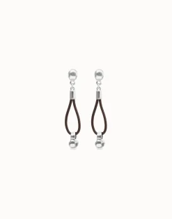 Pendientes de cuero largo con detalle de esfera bañado en plata de ley