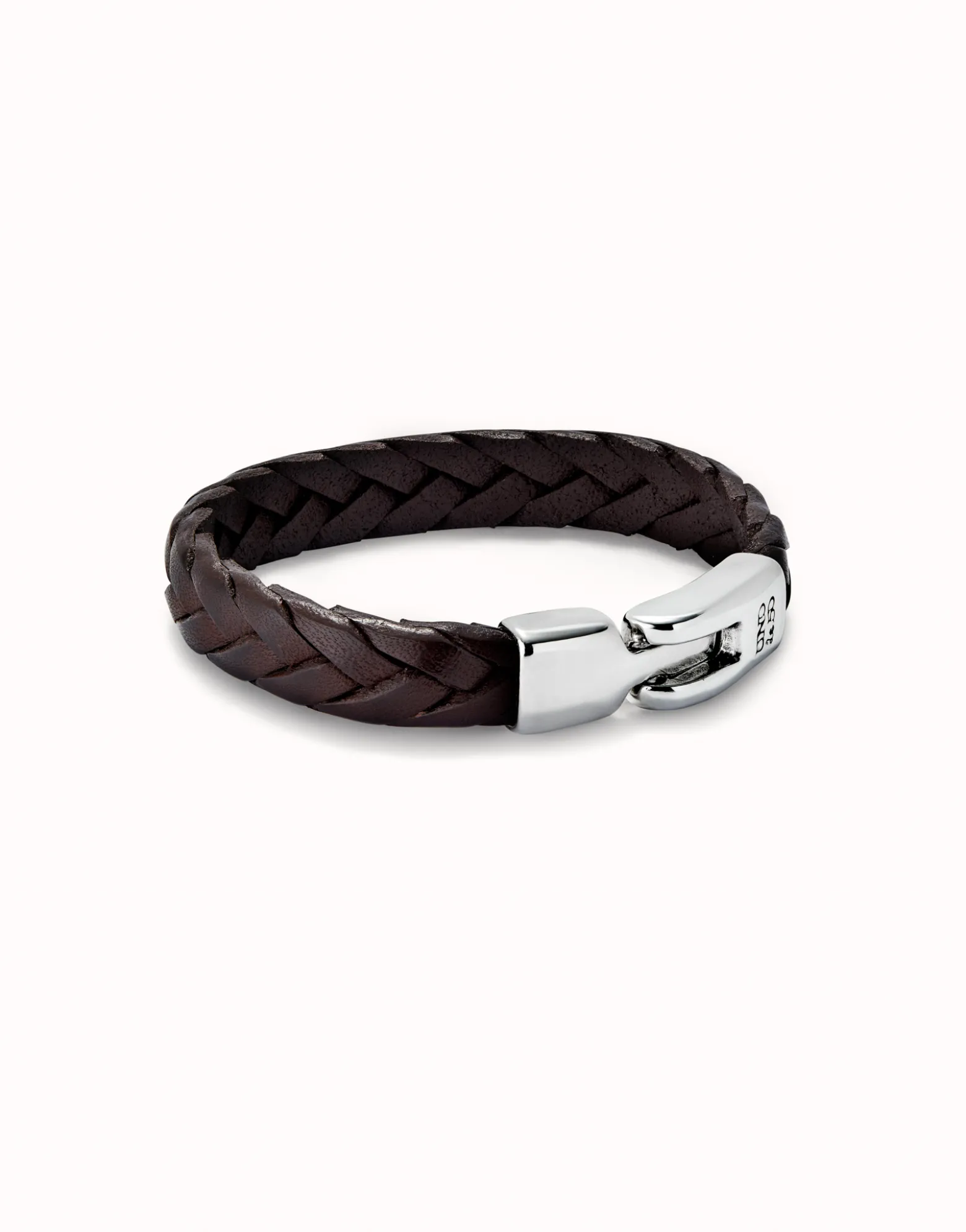 Pulsera cuero trenzada color coñac bañada en plata de ley
