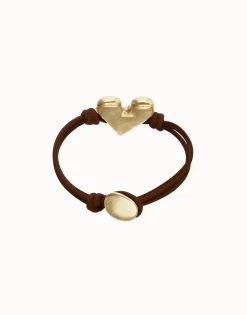 Pulsera de cuero marrón con detalle de corazón bañado en oro 18k