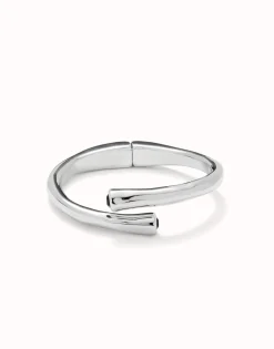 Pulsera rigida bañada en plata de ley y cristal negro en extremos